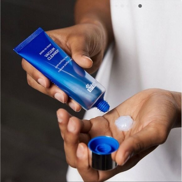 Dr. Brandt Pores No More Vacuum Cleaner - Picture 6 of 14